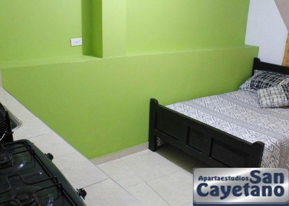 Apartaestudios San Cayetano Cali Esterno foto